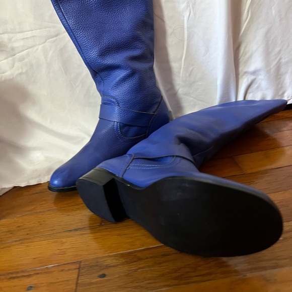 Blue Leather Knee-High Boots - Picture 5 of 5